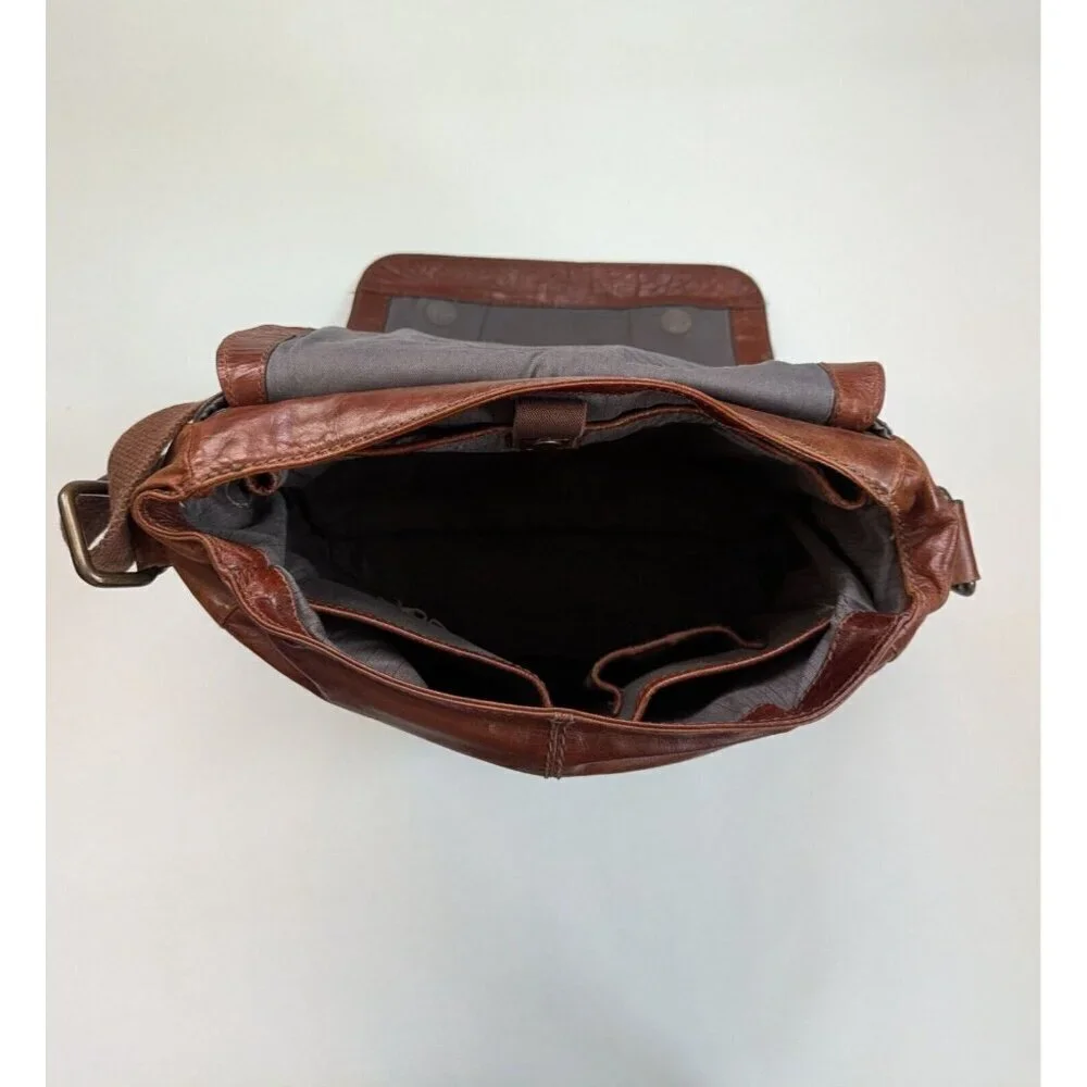 Fossil Vintage Brown Leather Crossbody Satchel Bag